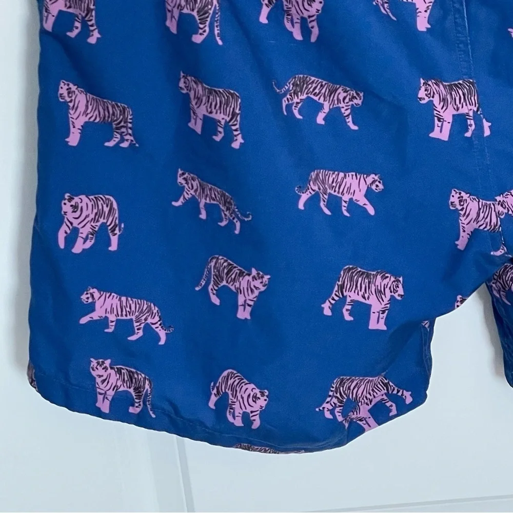 BONOBOS Banzai 7-inch Swim Trunks In Le Tigre Print Blue Pink - 35434